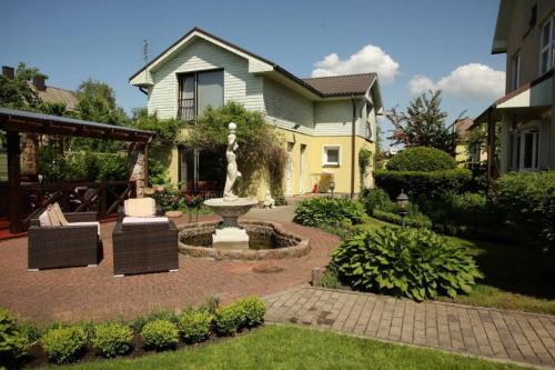 Instalaciones, Vila Florena Garden in Palanga Instalaciones, Vila Florena Garden in Palanga