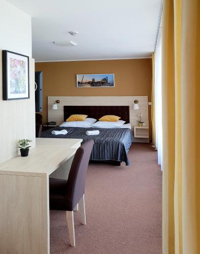 Hotel Denbu in Hamburg Airport Hotel Denbu in Hamburg Airport
