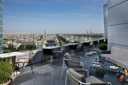 Balcony/terrace, Melia Paris La Defense Hotel in Paris Balcony/terrace, Melia Paris La Defense Hotel in Paris