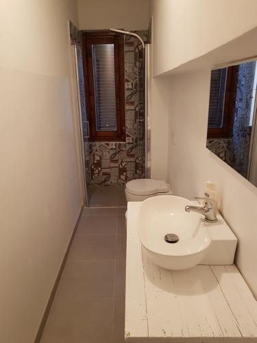 Ванна кімната, Allegra Toscana - Affittacamere Guest house in Ареццо Ванна кімната, Allegra Toscana - Affittacamere Guest house in Ареццо