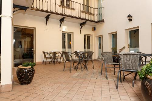 Balcony/terrace, Albergo Orologio in Brescia Balcony/terrace, Albergo Orologio in Brescia