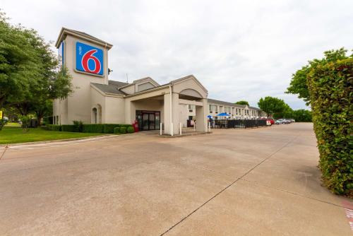 Buitenkant, Motel 6 Dallas, TX - Northeast in Lake Highlands Buitenkant, Motel 6 Dallas, TX - Northeast in Lake Highlands