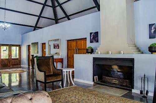Общ салон/телевизионна зона, Mount Shekinah Country Hotel in Хоуик Общ салон/телевизионна зона, Mount Shekinah Country Hotel in Хоуик