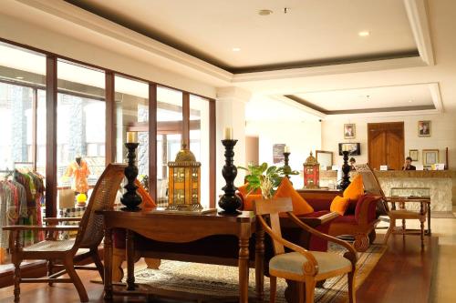 로비, The Grand Hill Resort-Hotel in 푼착 로비, The Grand Hill Resort-Hotel in 푼착
