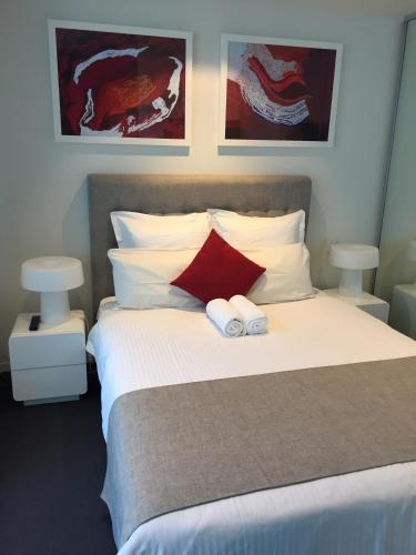 Luxurious Apartments Near City, Adelaide Luxurious Apartments Near City, Adelaide
