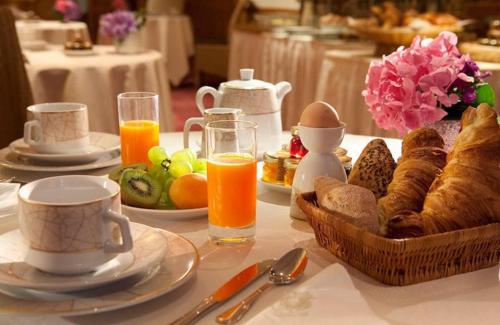 Food and beverages, Hotel Horset Opera, Best Western Premier Collection in Paris Food and beverages, Hotel Horset Opera, Best Western Premier Collection in Paris