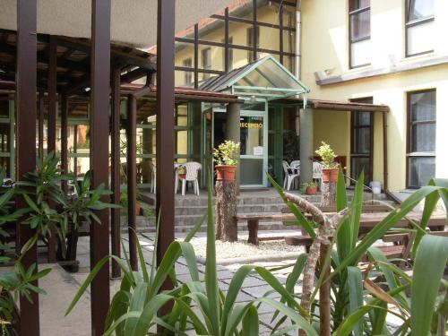 This photo about Botax Motel shared on HyHotel.com