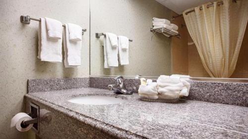 This photo about Relax Inn - Batavia shared on HyHotel.com