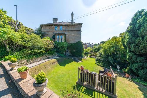 Bejárat, Oldfields House in Southdown Bejárat, Oldfields House in Southdown