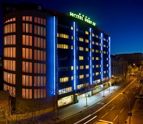 Bejárat, Salles Pere IV Hotel in Villa Olimpica Bejárat, Salles Pere IV Hotel in Villa Olimpica