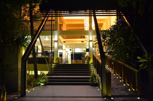 Blue Whale Resort & Kite Surfing in Kalpitiya Blue Whale Resort & Kite Surfing in Kalpitiya