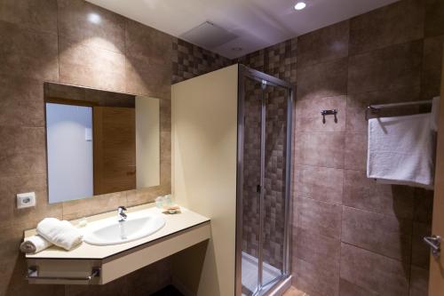 Hotel A Roldana in นารอน Hotel A Roldana in นารอน