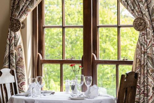 Restaurant, Abbeyglen Castle Hotel in Clifden Restaurant, Abbeyglen Castle Hotel in Clifden