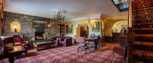 Фойє, Abbeyglen Castle Hotel in Кліфден Фойє, Abbeyglen Castle Hotel in Кліфден