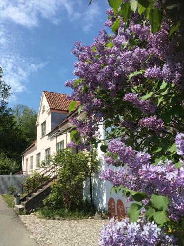Entrance, Mellby 11 Bed & Breakfast in Mellby Entrance, Mellby 11 Bed & Breakfast in Mellby