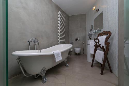 This photo about Design Hotel Neruda shared on HyHotel.com