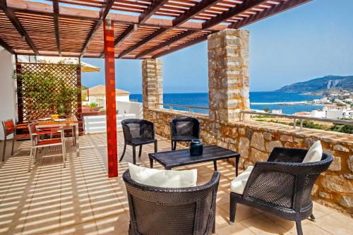 Balkon/terasa, Kythea Resort in Agia Pelagia Kythira Balkon/terasa, Kythea Resort in Agia Pelagia Kythira