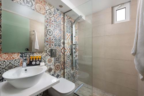 This photo about Lindos Citrin Studios shared on HyHotel.com