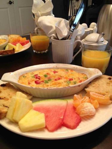 This photo about Sweet Dreams Luxury Inn shared on HyHotel.com