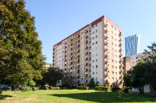 Chmielna Hammock Apartment