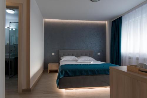 Turquoise Boutique in Mamaia Turquoise Boutique in Mamaia