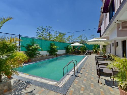 Hotel Golden Berry