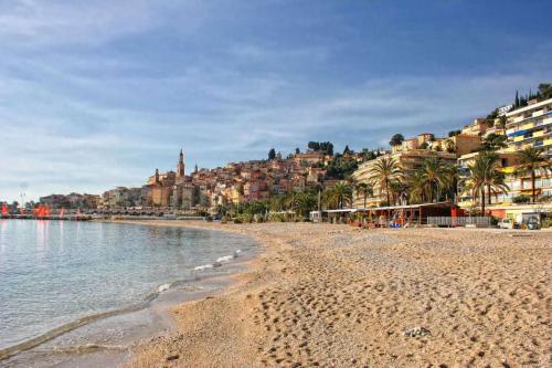 plajă, Princess Et Richmond in Menton plajă, Princess Et Richmond in Menton