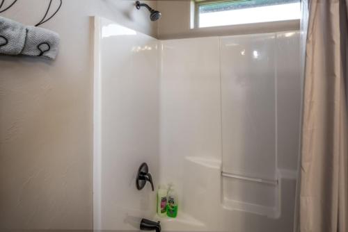 This photo about Loginn - Four Bedroom Cabin shared on HyHotel.com