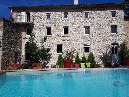 This photo about Le Mas de la Musardiere shared on HyHotel.com