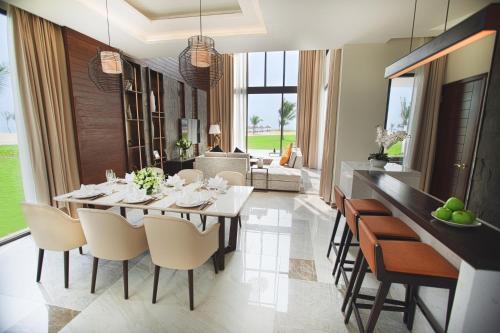 キッチン, ヴィンパール リゾート&ゴルフ ナム ホイアン (Vinpearl Resort & Golf Nam Hoi An ) in タン ビン キッチン, ヴィンパール リゾート&ゴルフ ナム ホイアン (Vinpearl Resort & Golf Nam Hoi An ) in タン ビン