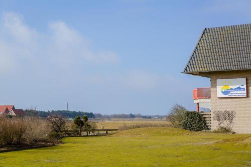 Buitenkant, Dünenglück (Dunengluck) in Ameland Buitenkant, Dünenglück (Dunengluck) in Ameland