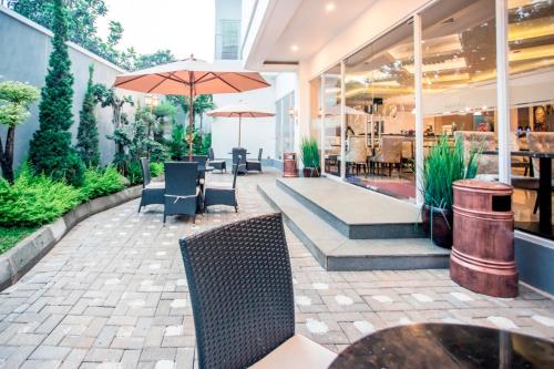 Savero Hotel Depok in Depok Savero Hotel Depok in Depok