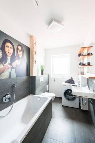 Bathroom, Exklusive Design Erlebnisferienwohnung in Flecken Bathroom, Exklusive Design Erlebnisferienwohnung in Flecken