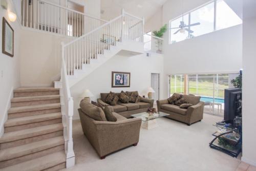 在meiguo.com看到的Rosaleen's West Haven Villa *的介绍图片