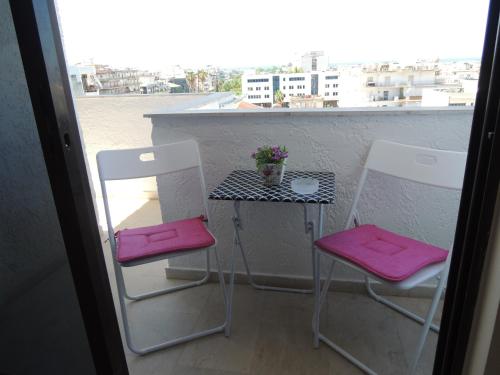 Terraza/balcón, Central Square appartment with panoramic view in Kalamata Terraza/balcón, Central Square appartment with panoramic view in Kalamata