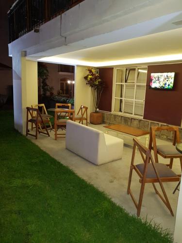 Strutture e servizi, Sangay Spa Hotel in Banos Strutture e servizi, Sangay Spa Hotel in Banos
