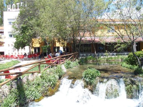 餐飲選擇, 塔布拉左酒店 (Hotel El Tablazo) in 比利亞爾巴德拉塞拉 餐飲選擇, 塔布拉左酒店 (Hotel El Tablazo) in 比利亞爾巴德拉塞拉