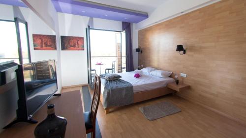 This photo about Zenith Seaside Hotel shared on HyHotel.com