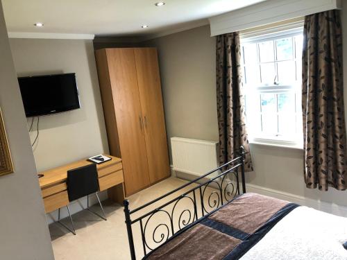 This photo about Red Kite House shared on HyHotel.com