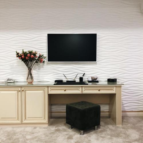 This photo about Golden Beach shared on HyHotel.com