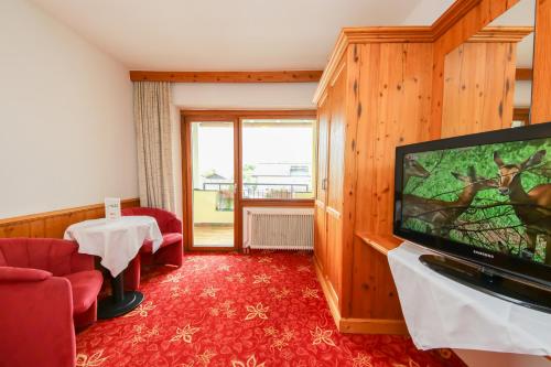 This photo about Hotel Dax shared on HyHotel.com