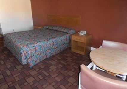 This photo about Econo Lodge Pico Rivera shared on HyHotel.com