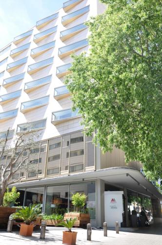 Ulaz, Aparthotel Atenea Barcelona in Les Corts Ulaz, Aparthotel Atenea Barcelona in Les Corts