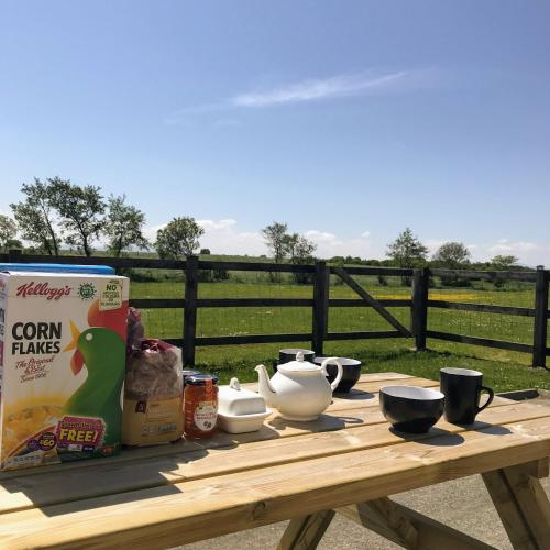 Pemandangan luar, THISTLEDOWN - Ballina - Crossmolina - County Mayo - Sleeps 8 - Sister property to Inglewood in Foxford Pemandangan luar, THISTLEDOWN - Ballina - Crossmolina - County Mayo - Sleeps 8 - Sister property to Inglewood in Foxford