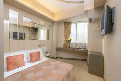 Silka Seaview Hotel in Yau Ma Tei Silka Seaview Hotel in Yau Ma Tei