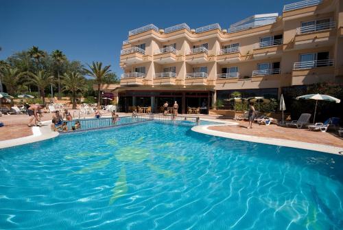 This photo about Mandisur Apartments shared on HyHotel.com