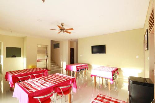 This photo about Airy Nusa Dua Pratama 8 Benoa Bali shared on HyHotel.com