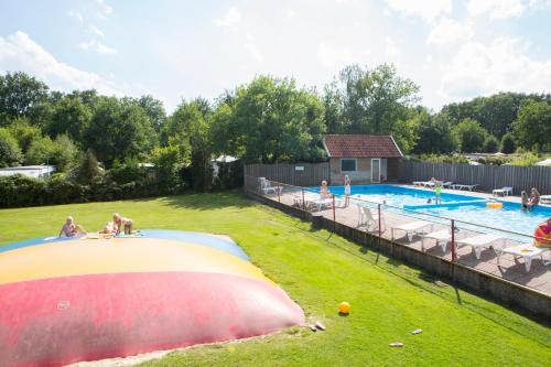 Swimming pool, Tiny House in Ootmarsum Swimming pool, Tiny House in Ootmarsum