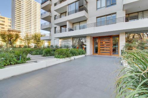 This photo about Depto Luminoso en Vina Libertad shared on HyHotel.com