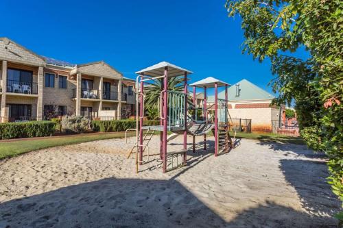 Playground, Country Comfort Perth in Perth Playground, Country Comfort Perth in Perth